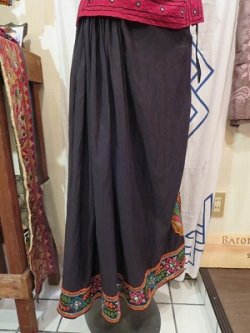 画像2: サイド刺繍　フォークロア　ジプシー　ロングスカート（I-GJ-GSK1)