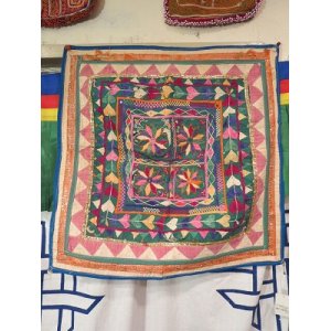 画像: グジャラート　Ｖｉｎｔａｇｅ　Wallhanging(I-GJ-WALLHANGIN)　