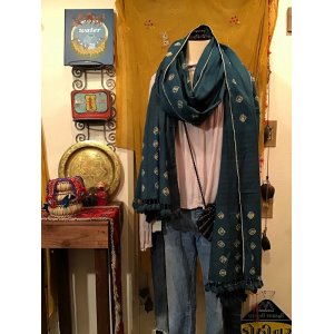 画像: kutch shibori indigo shawl(IN-KUSHI)