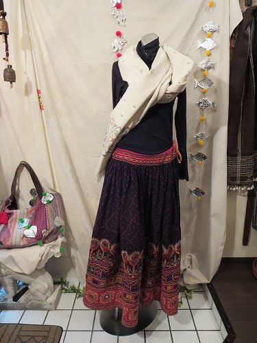 画像1: ＡＨＩＲ刺繍　vintage スカート（I-KAC-AHISK)
