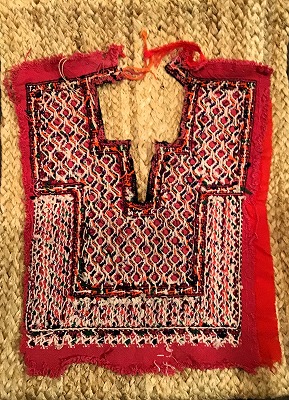 画像3: vintage kutch 刺繍布（MAT-RAV4）